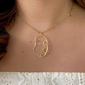 Pendentif visage, collier visage de femme, pendentif visage de femme, silhouette visage de femme, collier avec pendentif en or