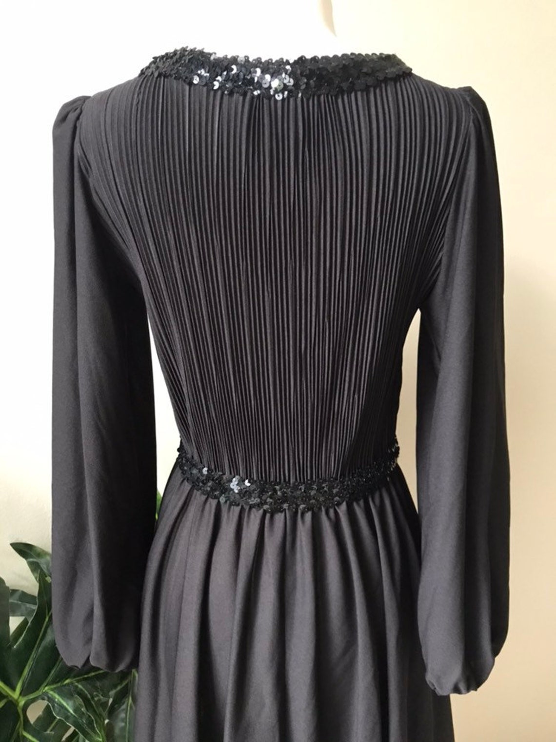 Vintage Dress,1960s Minimalist Black Dress Retro Mod Sequined by Boston Maid, photo 4 of 5