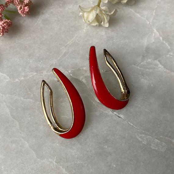 Vintage Trifari Earrings, Red enamel earrings Cro… - image 1
