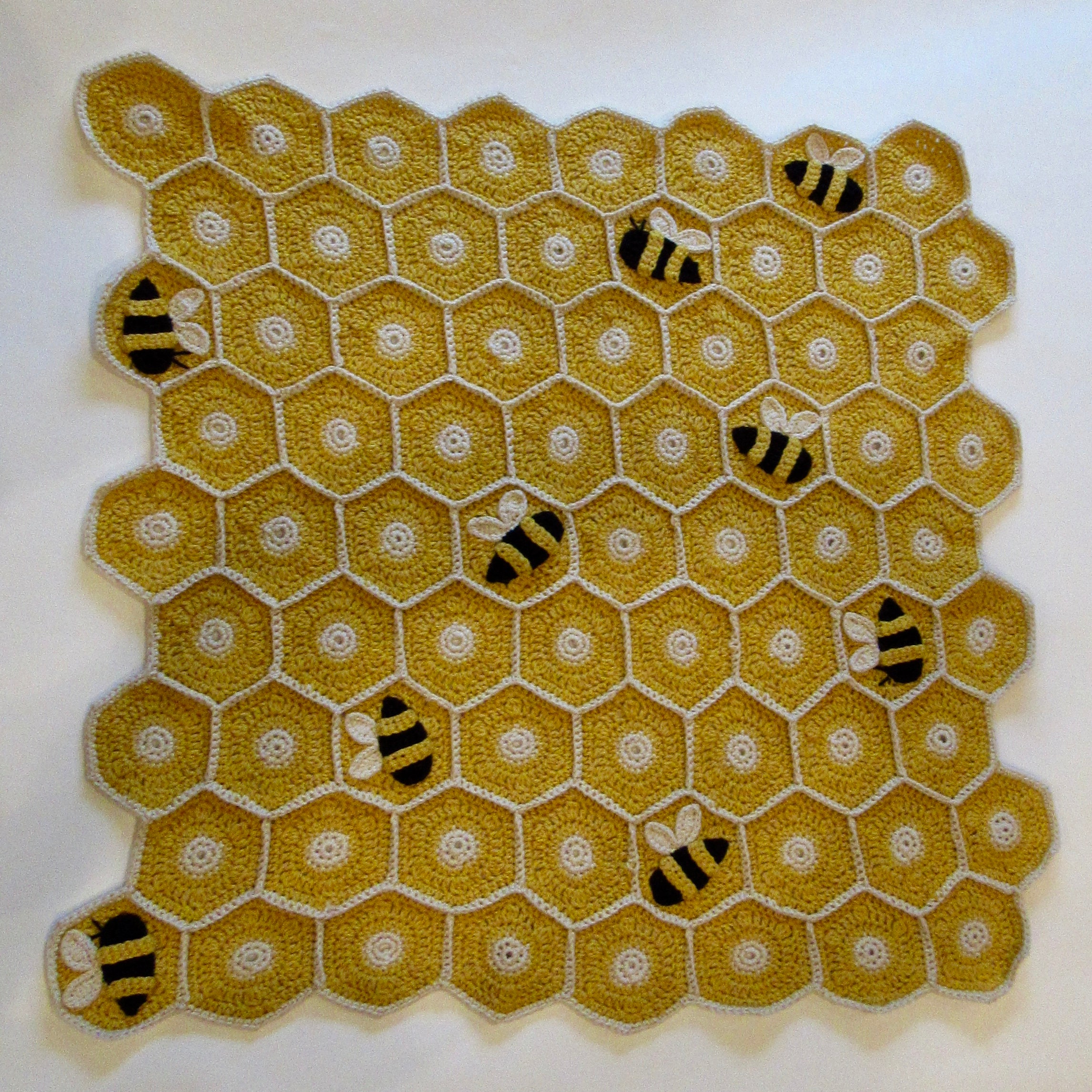 Bee Baby Blanket Honey Bee Blanket Bee Hive Blanket Crochet Etsy