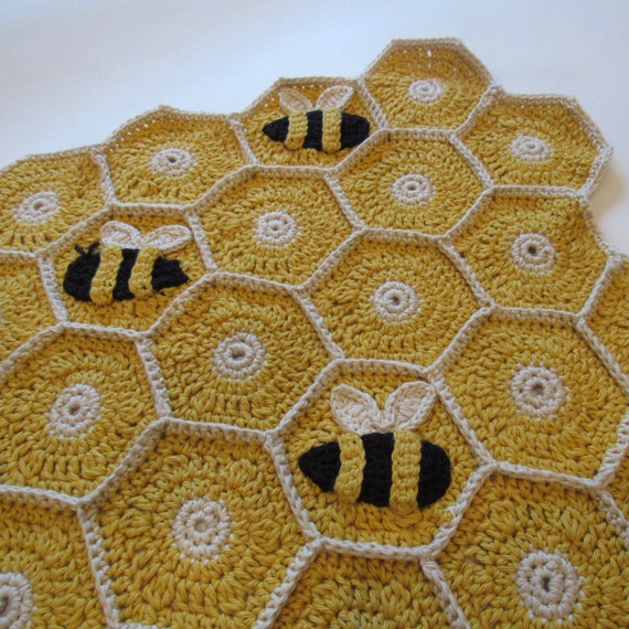 Bumble bee blanket hotsell