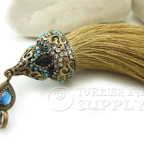 Große Kamel Farbton aus Kunstseide mit Vintage-Schmuck, türkische Ottoman Schmuck, Quaste Halskette, antike Bronze Strass verzierten Quaste Kappe, GS
