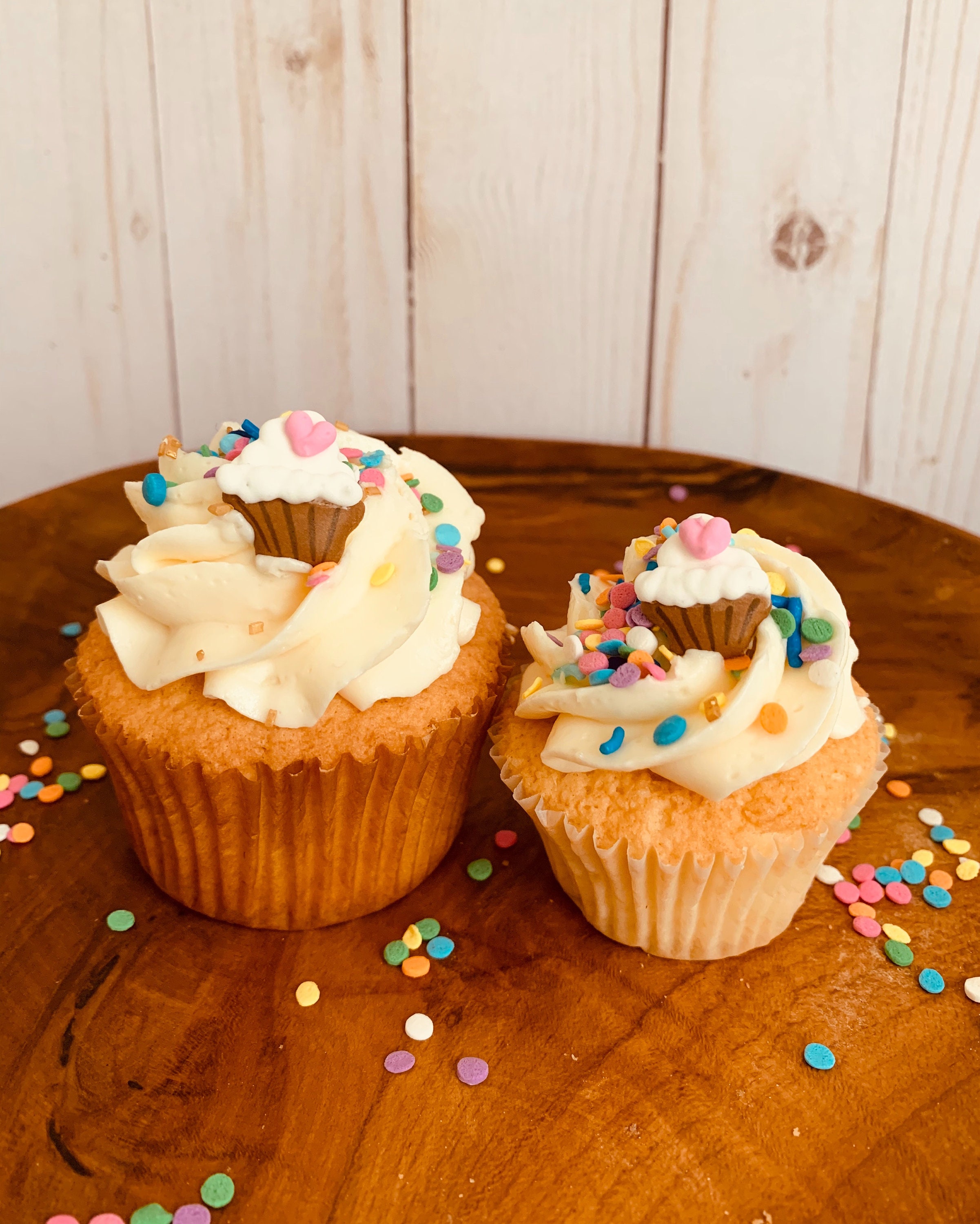 12 Royal Icing Cupcakes edible sprinkles to decorate your Etsy