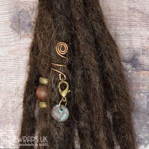 PATINA DISKETTE Anhänger für Dreadlocks, bronze und blauer Dreadschmuck, Boho Anhänger für Dreadlocks, rustikale Dreadperle und abnehmbarer Scheibenanhänger