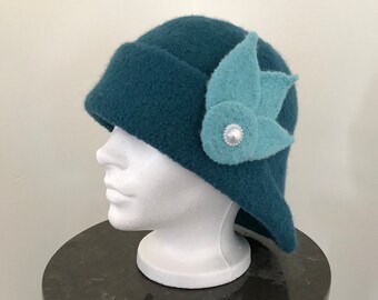 The Sea Breeze - Handmade Felt Cloche - Dark Teal and Blue