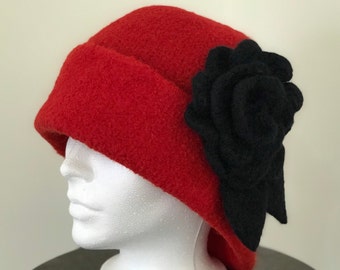 The Sea Breeze - Handmade Felt Cloche Red with Black Rose