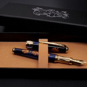 Italian Renaissance Art Fountain Pen with Florence Lily Flower and Vermeil Gold Grip
