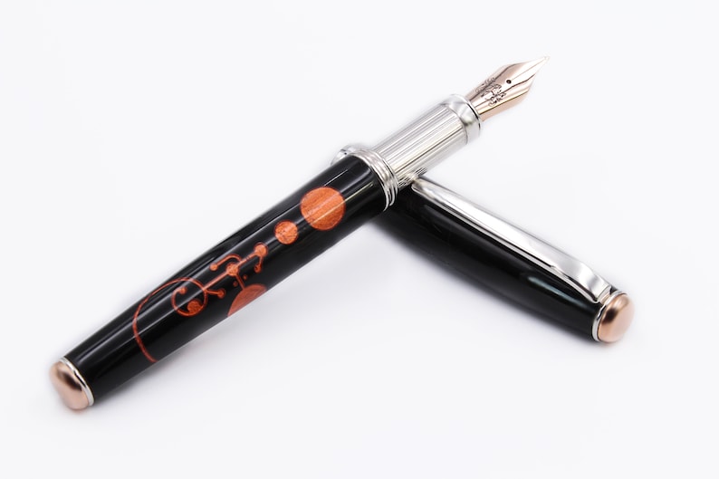 Unique UFO Fountain Pen, Crop Circle Engraved, 925 Sterling Silver Grip, Made in Italy