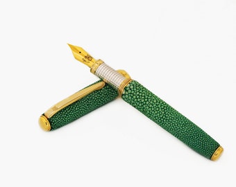 Fountain Pen Jade Green Stingray Leather Galuchat Silver 925 Grip Handmade in Italy