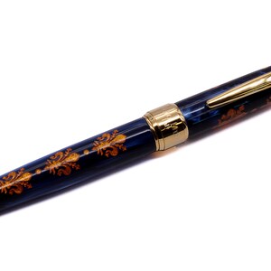 Italian Renaissance Art Fountain Pen with Florence Lily Flower and Vermeil Gold Grip