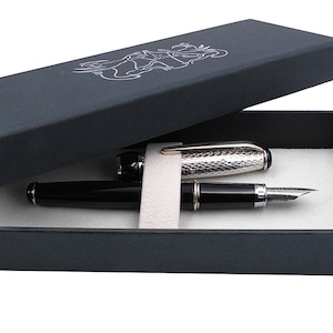 Handmade Fountain Pen Sterling Silver 925 Cap Black Lacquer Body Italy