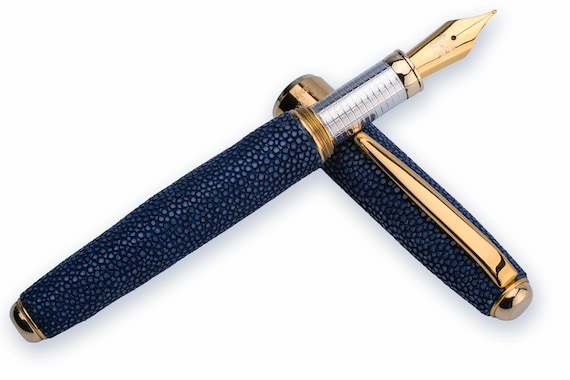Ocean Blue Stingray Leather Fountain Pen with Sterling Silver Grip & Gold-Plated Details - Italy