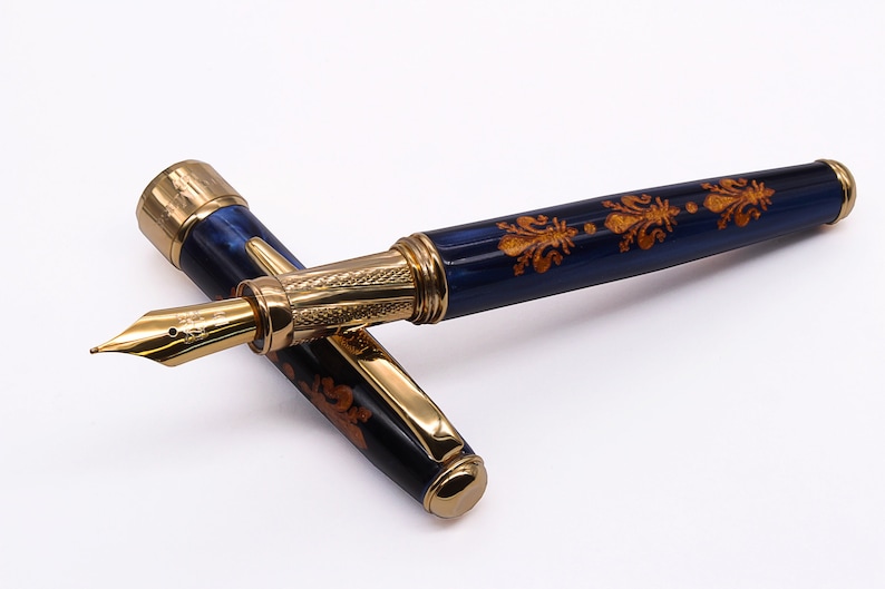 Italian Renaissance Art Fountain Pen with Florence Lily Flower and Vermeil Gold Grip