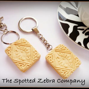 Replica Custard Cream Biscuit Keyring