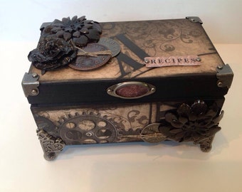 Vintage trunk inspired wooden recipe box