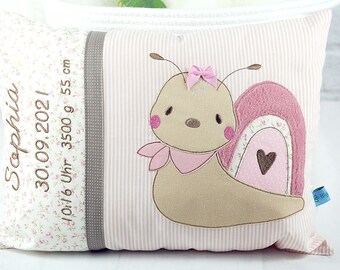 Personalized children's pillow for birth or baptism. With the snail motif in old pink-brown made of cotton fabric. Children's pillow, name pillow