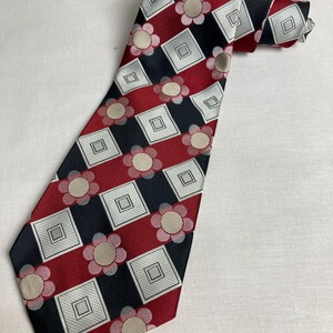 Vintage 1970's Wide Kipper Tie  Made in Malta Jacquard Woven Polyester Bohemian Retro Flower Blue and Red Geometric