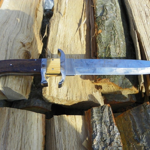 Cheyenne Bowie Knife, Custom Knife Sheath, Hunting Knife, Survival Knife