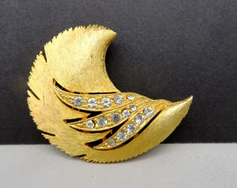 Vintage J Jonette Matte Gold Tone Rhinestone Studded Leaf Brooch
