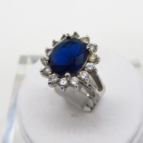 Vintage Sapphire Blue Glass Halo Ring Size 6 - image 6