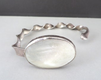 Vintage Sterling Silver MOP Bracelet Twisted Open Band Native American Jewelry
