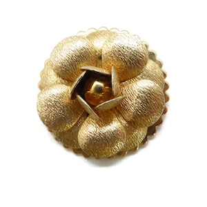 Vintage Matte Gold Flower Scarf Clip: Floral Scarf Holder