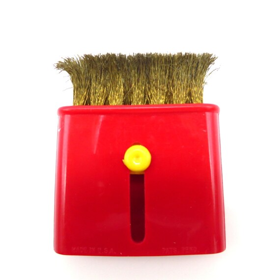 Vintage Brush Compact, Lady Esquire Small Red Pla… - image 6