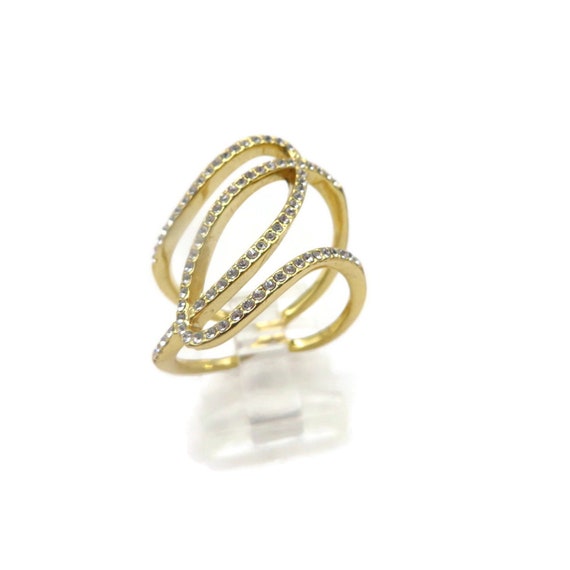 Vintage Costume Jewelry Ring, Gold Tone Rhineston… - image 1