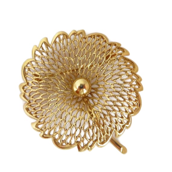 Vintage Monet Gold Tone Openwork Flower Pin - image 1