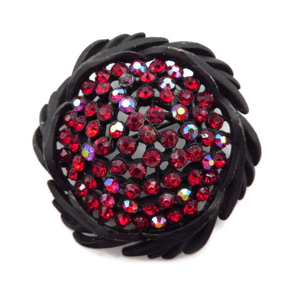 Vintage Brooch KARU Red Rhinestone Black Enamel Wreath Pin