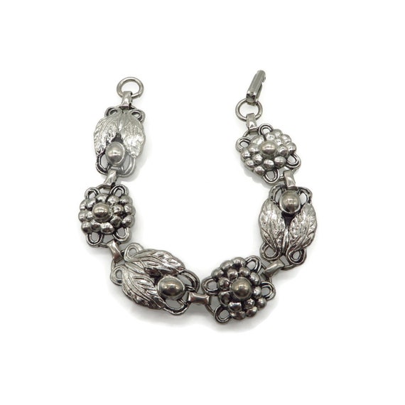 Vintage Link Bracelet, Silver Tone Clusters of Gr… - image 7