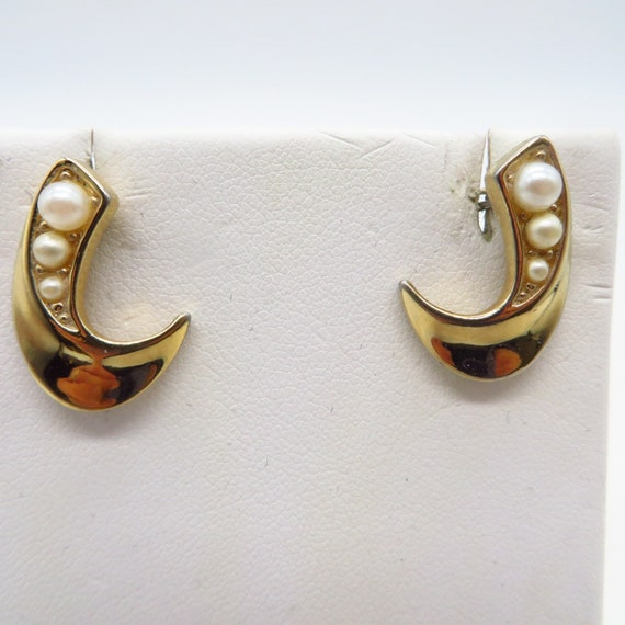 Trifari Pierced Earrings, Faux Pearl Gold Tone St… - image 3