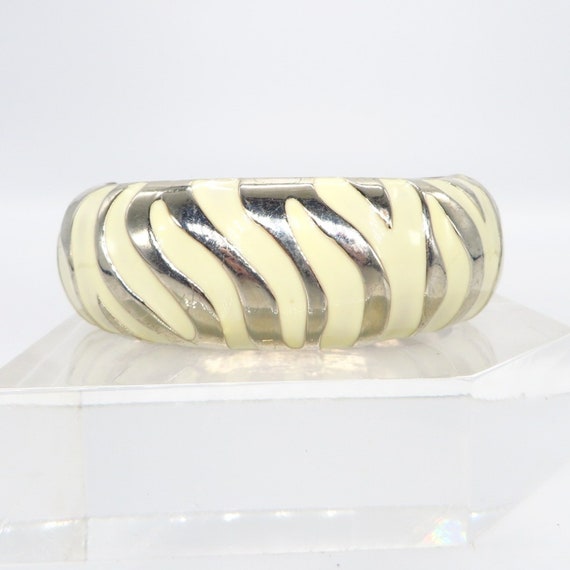 Vintage Zebra Striped Bangle, Cream and Silver Hi… - image 2