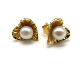 Boucles d'oreilles vintage en or 14 carats avec perles de mer, petits clous percés en forme de coeur