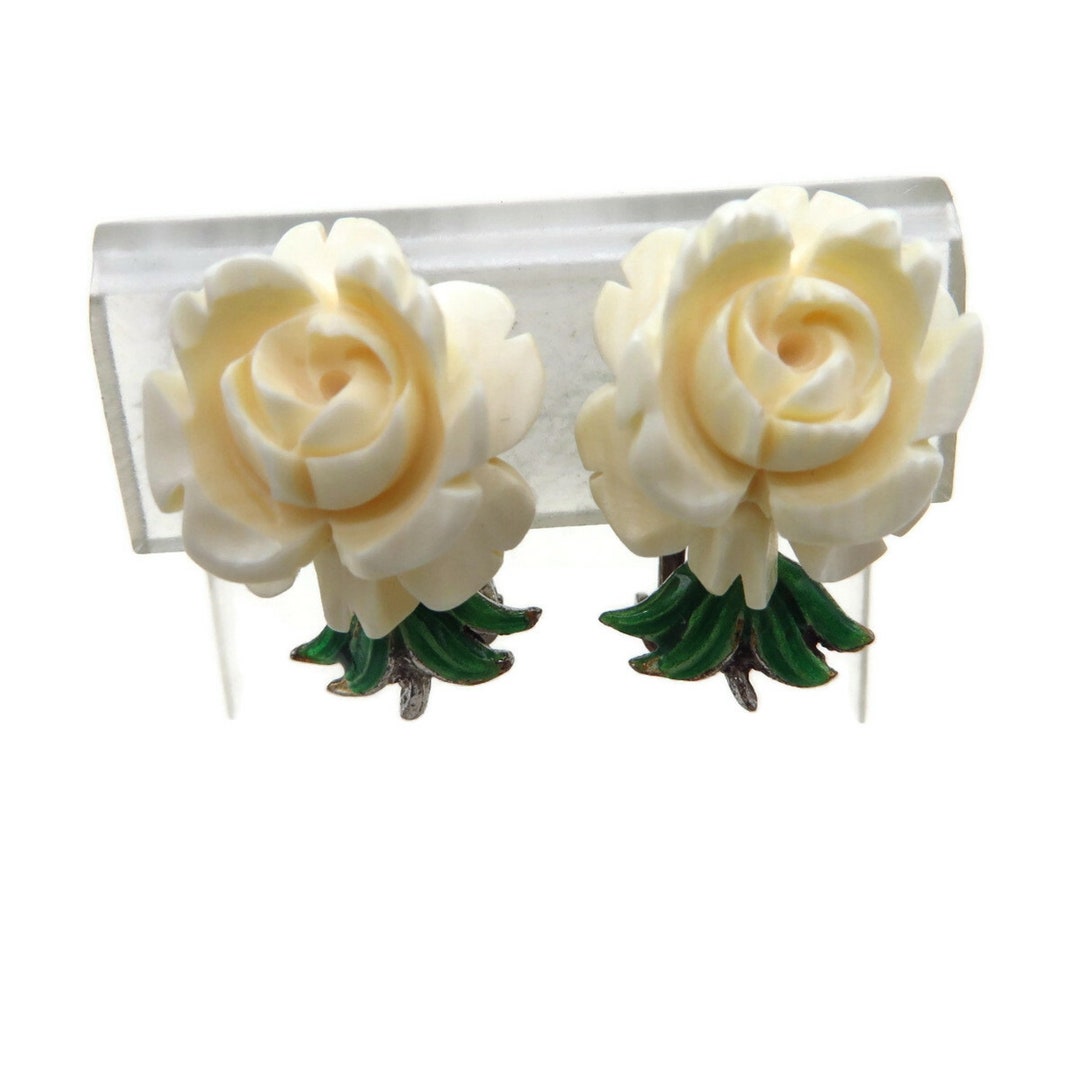 Vintage Silver Tone Flower Rose Clip Earrings main image 1