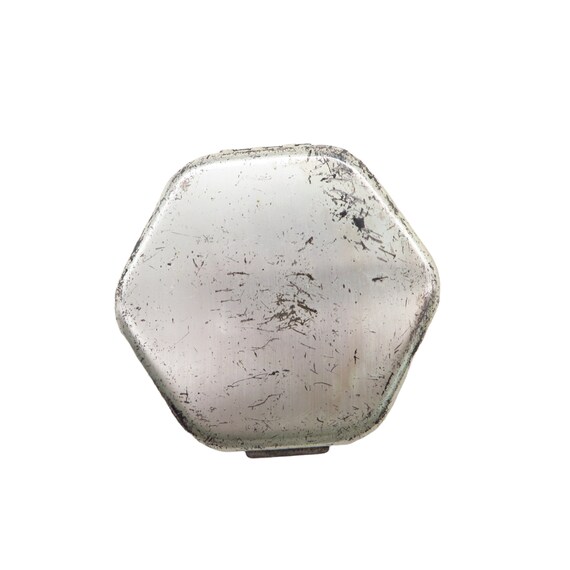 Vintage Compact Pilcher Hexagonal Silver Tone Flo… - image 3