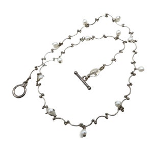 Collier vintage, tour de cou en fausses perles argentées avec chaîne Carolee Dainty image 6