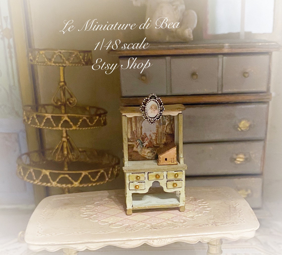 1/48 Dollshouse Shelf With Mini Dollshouse Miniatures Hand Etsy