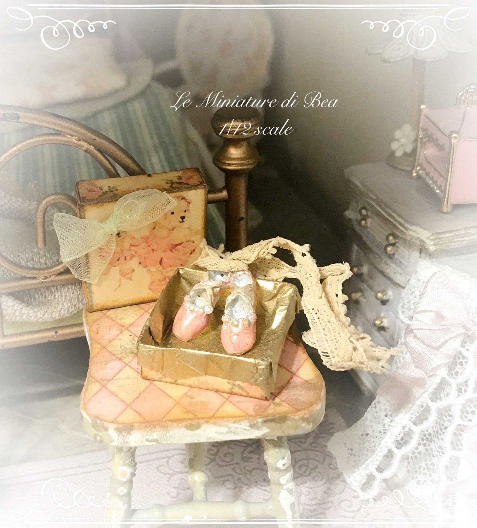 1/12 victorian box with ballet shoes, dollshouse miniature hand made by bea antiche french style.