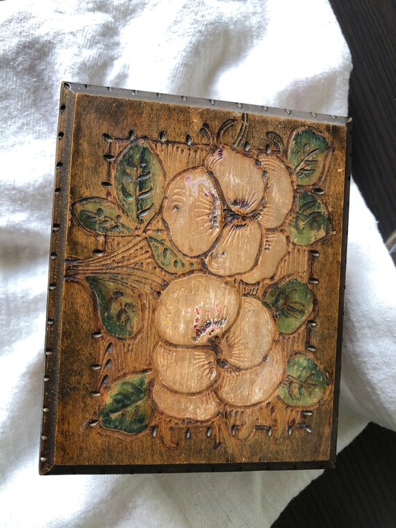 Antique Pyrography Keepsake Box Made in Norway Bu… - image 9