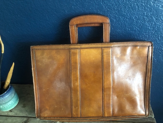 Vintage Leather Bag Portfolio Briefcase Macbook Case Messenger Bag Saddle Bike Bag 1970s Decor Seventies