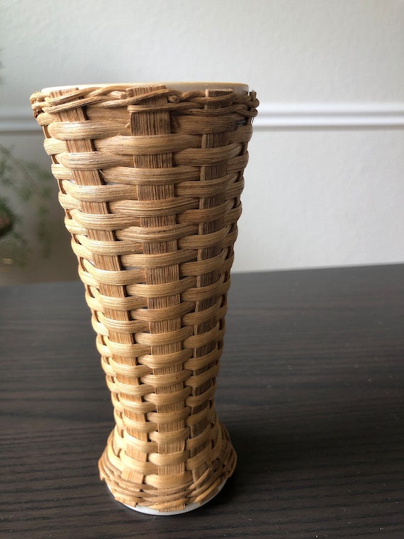 Old Rattan Wrapped Vase Porcelain Ceramic Flower Pot Basket Style Vase French Classic Decor
