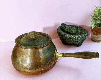 Vintage Copper Pot with Lid Wood Handle Rustic French Country Kitchen Decor Copper Fondue Pot with Llid Copper Collection