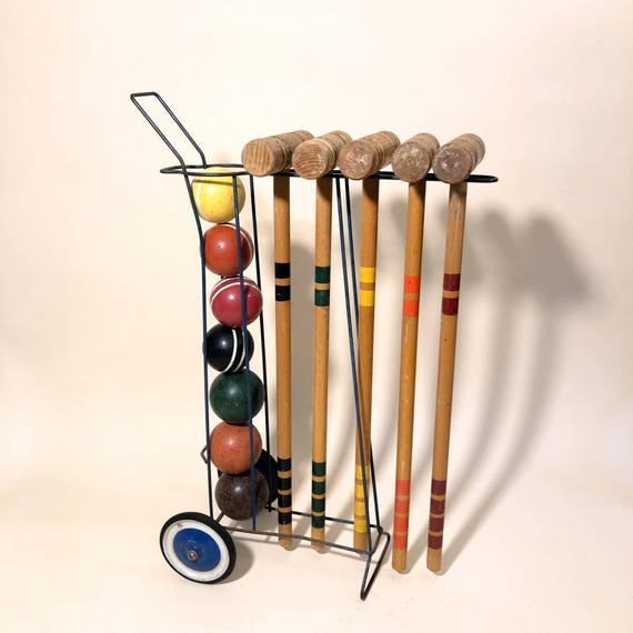 Vintage Croquet Set Wooden Mallet Crochet Bag Retro Decor Vintage Game Decor 1960s Art Mid Century Outdoor Decor Colorful Metal Rolling Cart
