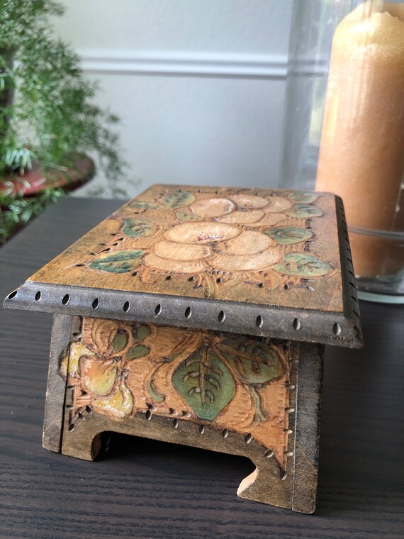 Antique Pyrography Keepsake Box Made in Norway Bu… - image 8