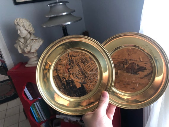 Set of Two Brass Pocket Wall Planter feat Old Fort Dearborn, Abraham Lincoln, Stephen Douglas, Hanging, Open Air, Round, Illinois