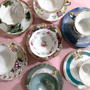 Vintage Tea Cups and Saucers Tea Set Wedding Tea Cup Romantic Table Decor Bridal Shower Tea Party Mismatched Tea Set 1960s Decorations