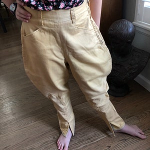 Vintage Tailored Sportsman Woman&#39;s English Riding Pants with Side Zipper Riding Pants Breeches Beige Tan Khaki Horse Riding