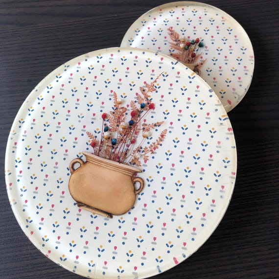 Hot Plates Farmhouse Dried Flower Art Hot Pads Handmade in USA Modern Appearance Retro Cottagecore Kitchenware