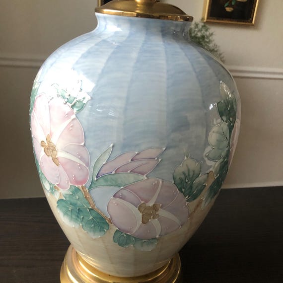 Vintage Jar Lamp Pastel Table Lamp Floral Table Lamp Purple Pink Lamp 1980s Decor Living Room Table Lamp Post Modern Ginger Table Lamp